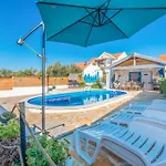 Private Pool House Peace & Privacy * Tinj