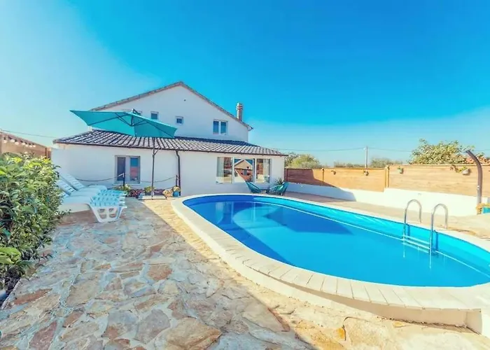 Private Pool House Peace & Privacy Feriehus *